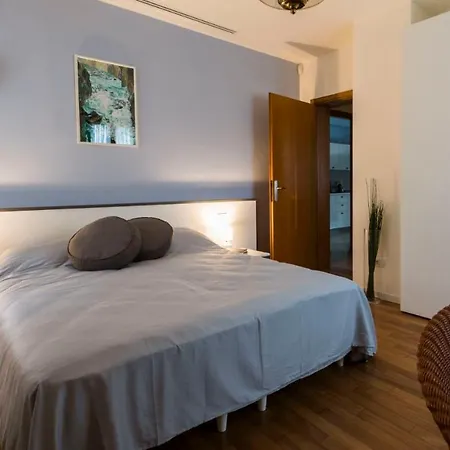 Lenotti Apartment *